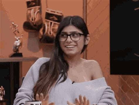 mia khalifa nude anal|Mia Khalifa Anal Porno Videos 